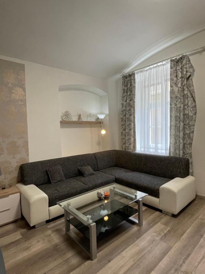 Wenceslas Square Two-Floor Apartment Prague Exterior photo